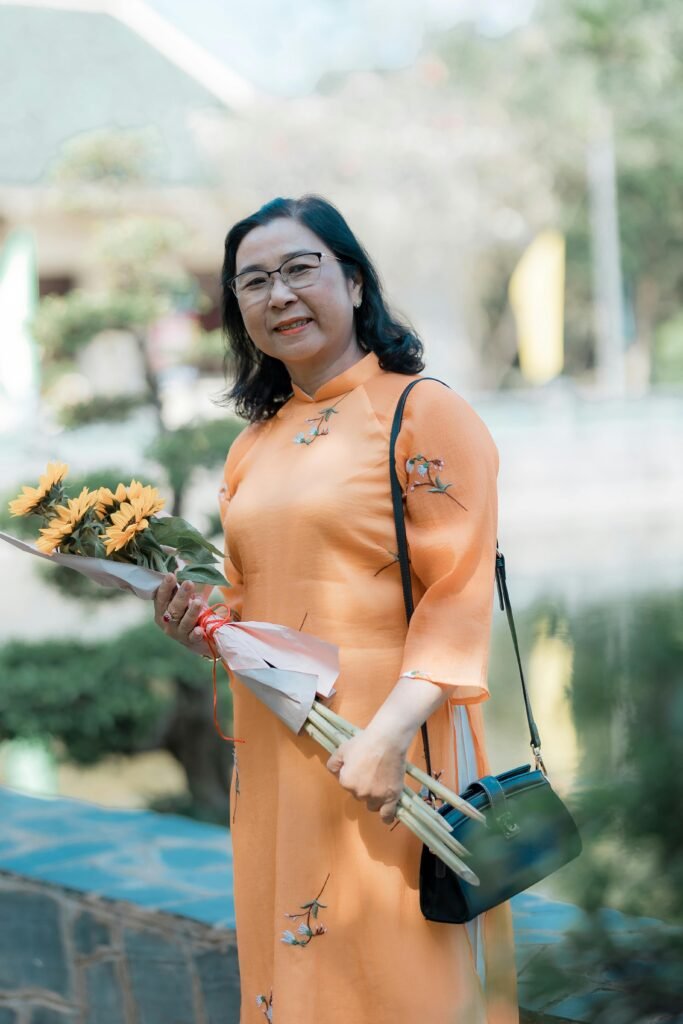 Leather Handbags Care and Style Guide for Everyday Use